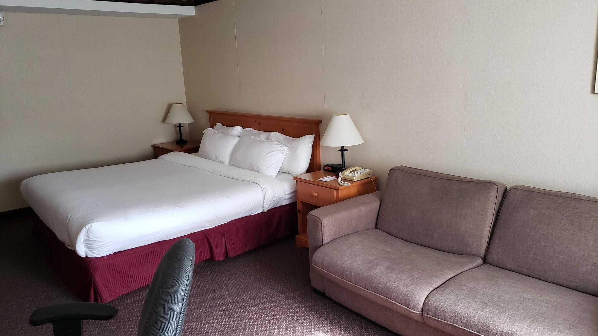 Ramada By Wyndham Pinewood Park Resort North Bay Ngoại thất bức ảnh